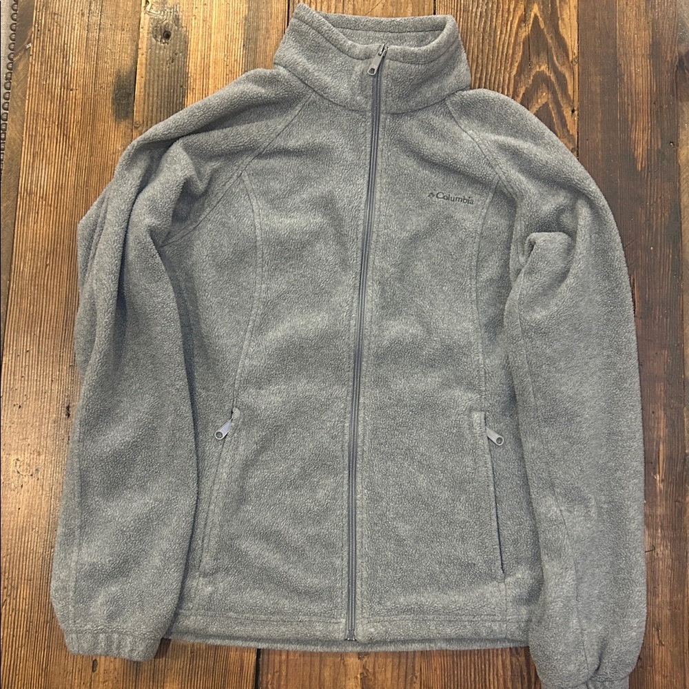 Men’s Columbia fleece jacket